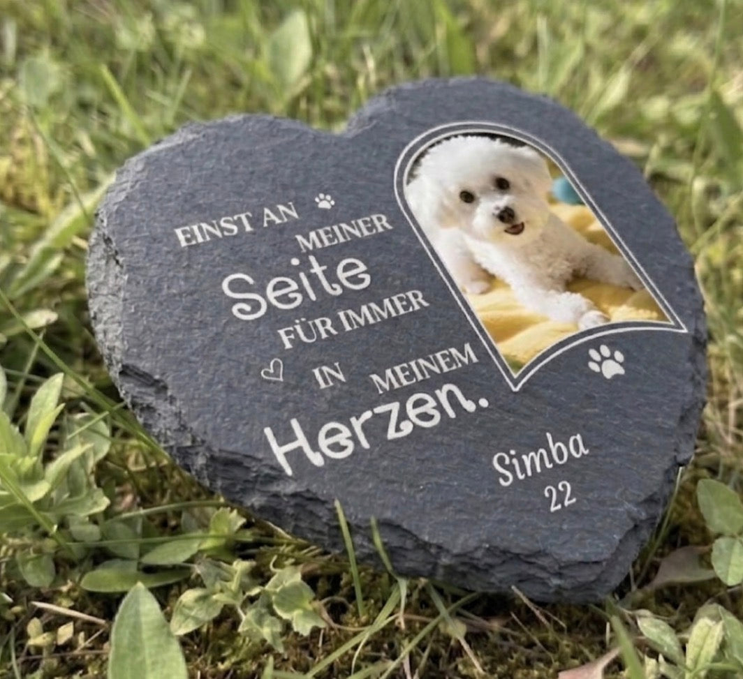 Personalisierter Gedenkstein für Hunde – mit Foto, Name & Datum